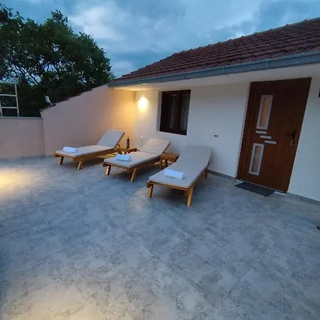 Didovina House 아파트